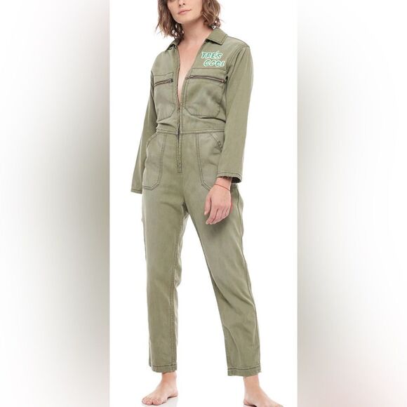 Sandrine Rose FP TRE'S COOL FRONT ZIPPER JUMPSUIT Size M Drab Green - Picture 3 of 7